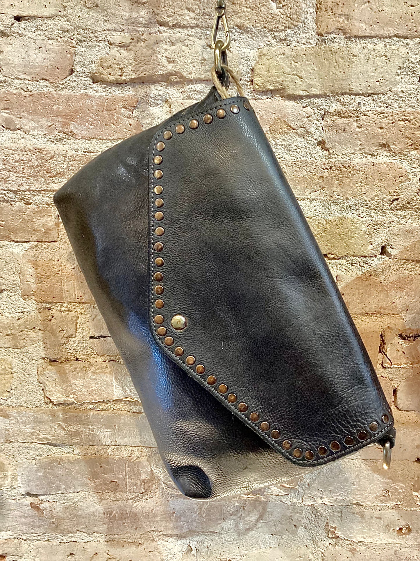 V082 liso Nero