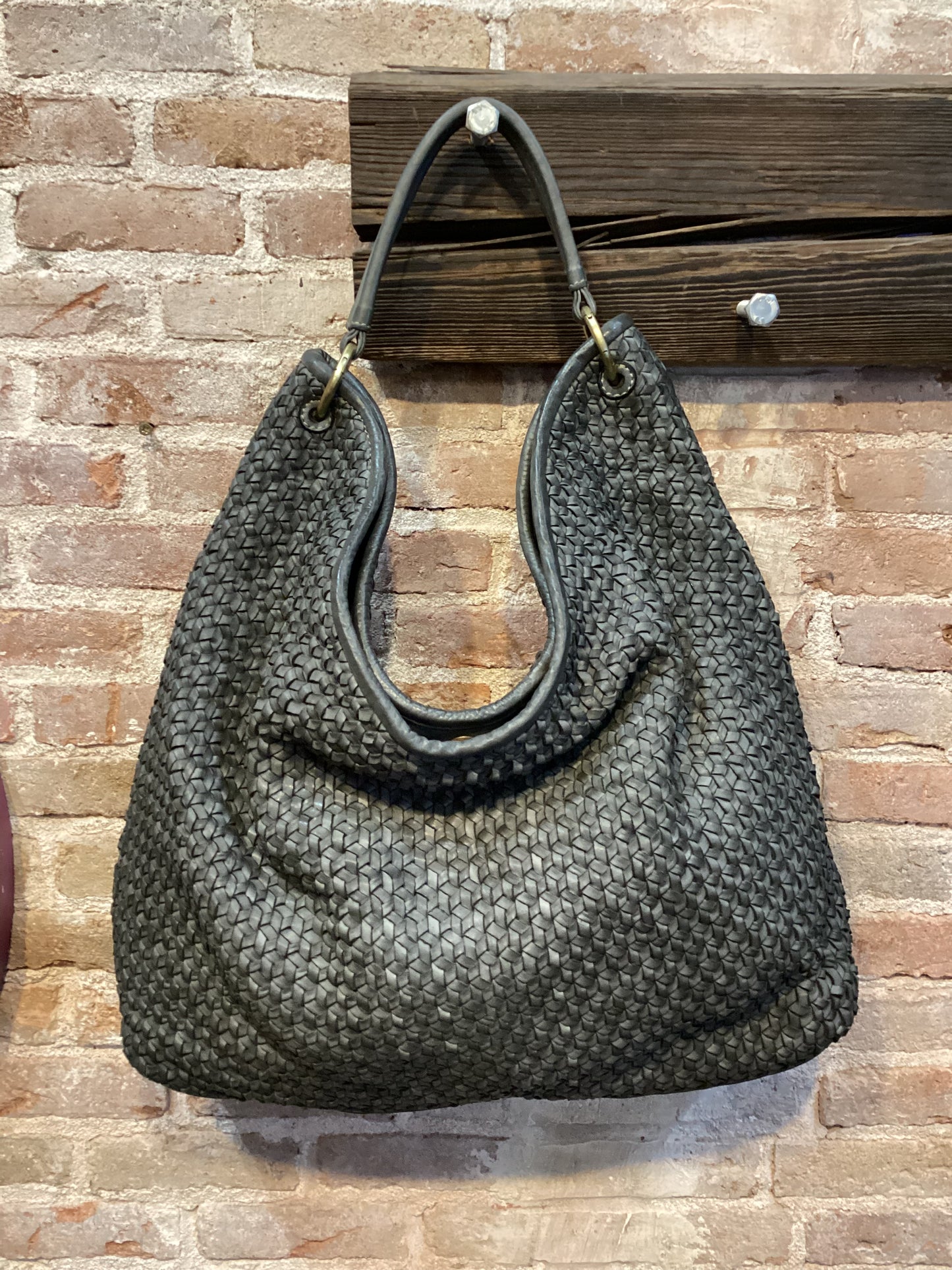 Dm 002 gris