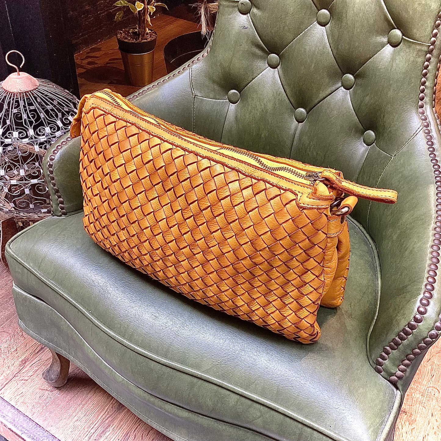 LS 2425310 yellow