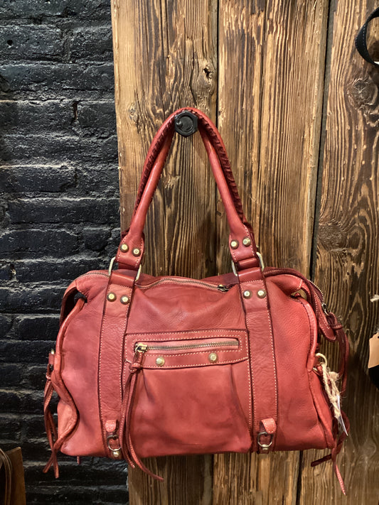 V034 Red