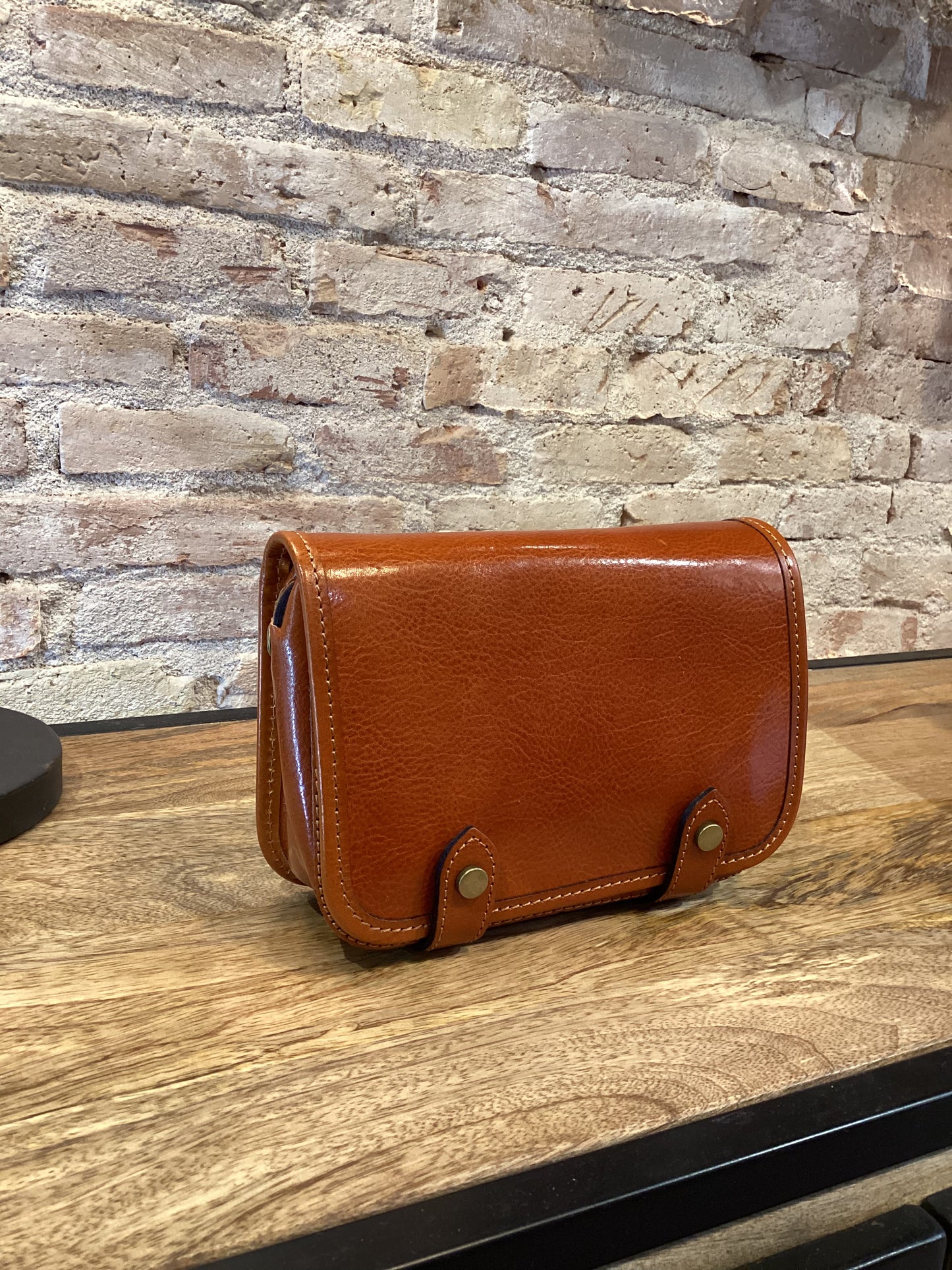 044 leather
