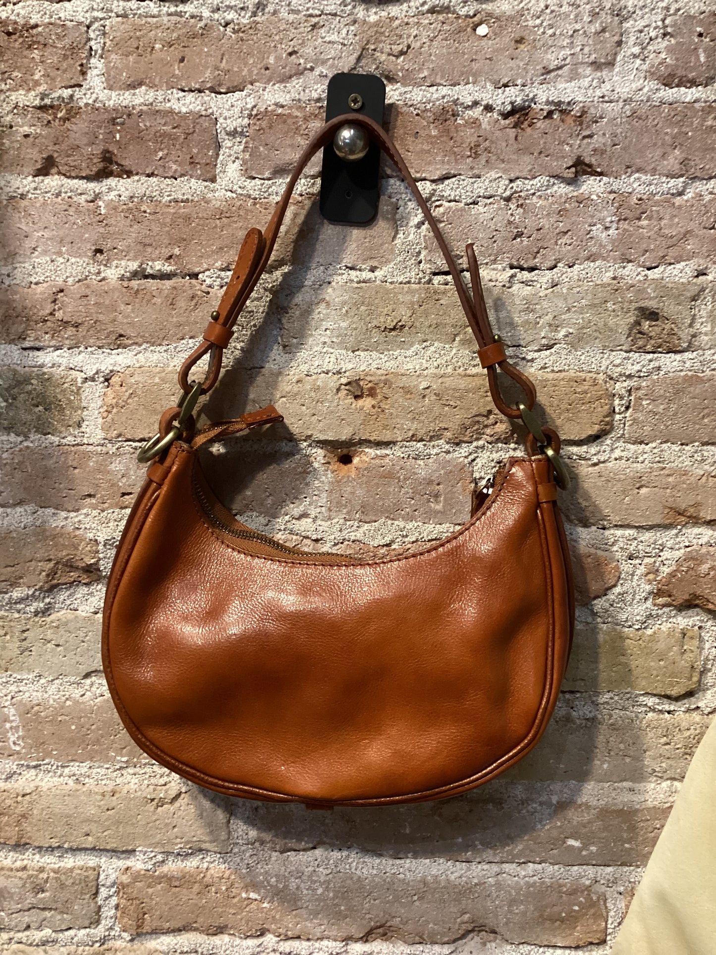 Ta 083 Cuoio